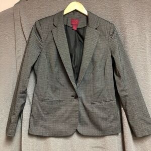 212 collection size 6, black and white and gray checkered pattern blazer jacket